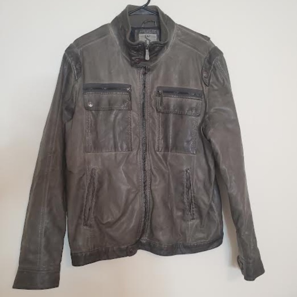 Decree Other - Vintage Mens Decree Faux Leather Distressed Bomber Jacket. Size Large.